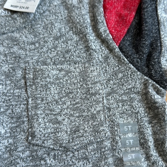 Osh Kosh new with tags size 5t long sleeve tops - Picture 6 of 7